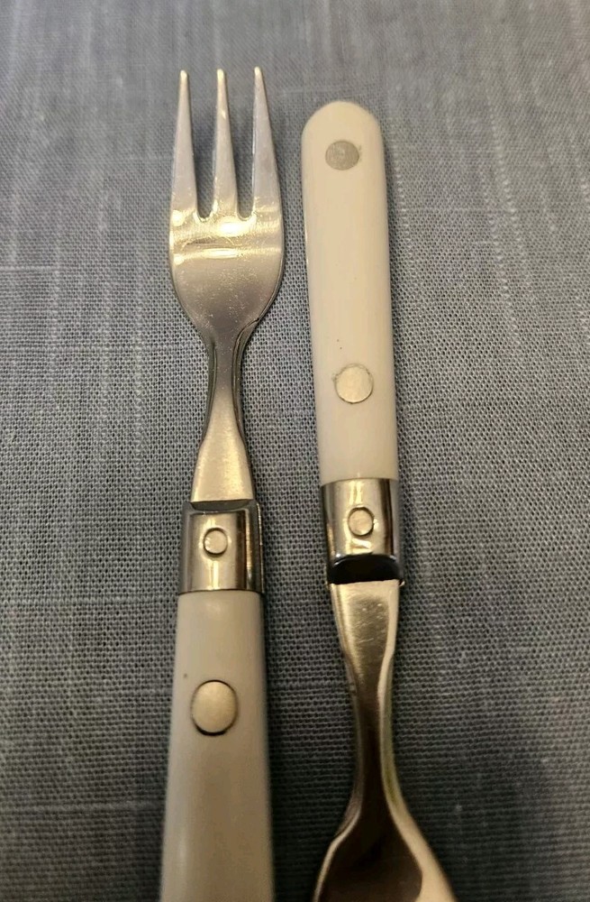 Set Of 2 Washington Forge WF White Plastic Handled Small Forks 5.25"