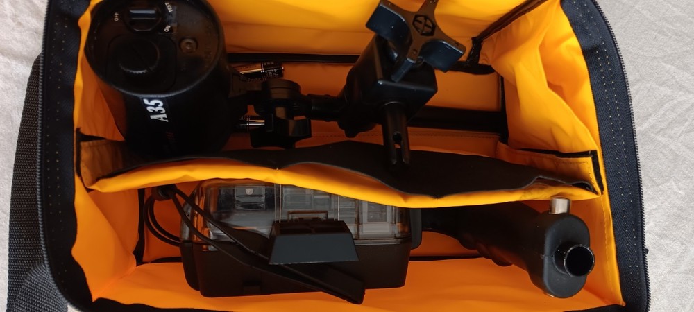 Ikelite Auto 35 System Underwater Camera Housing And Strobe Lite