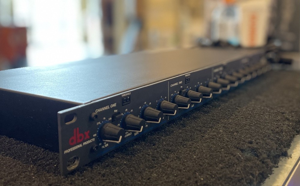 DBX 1074 Quad Noise Gate Dynamic Processor Rack Effect Unit w/ IEC Power Cable