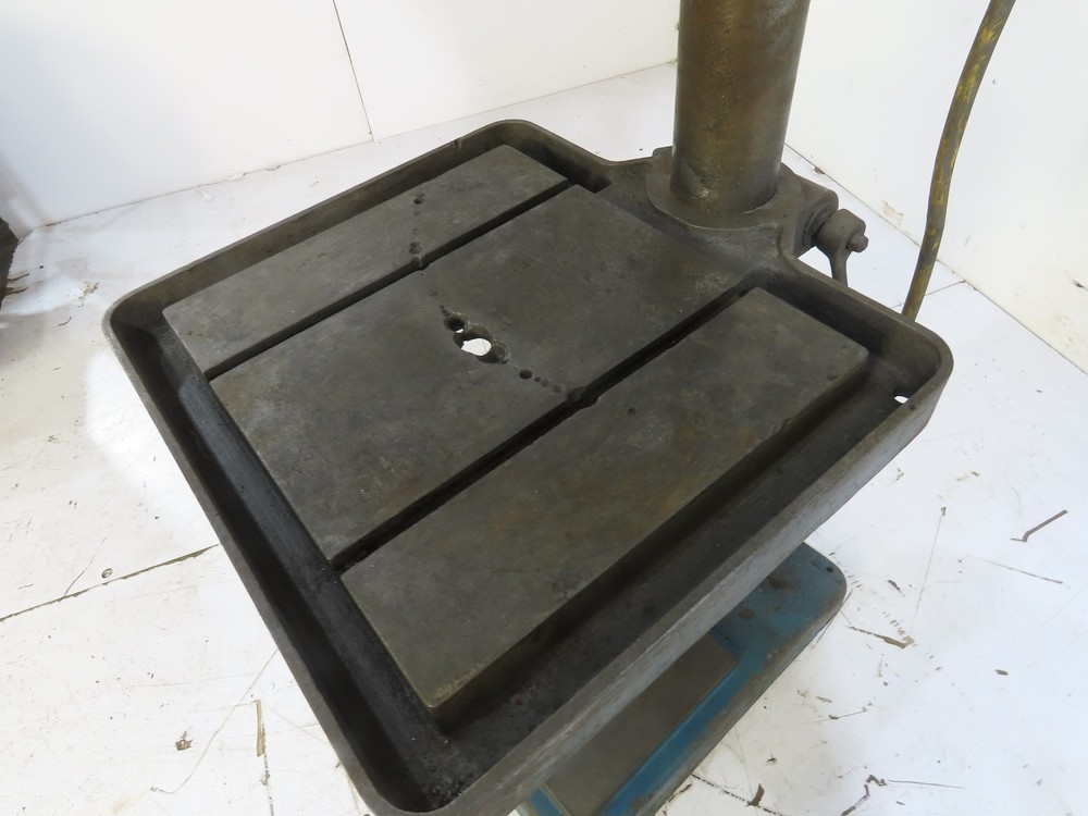 20" CLAUSING 2275 SINGLE-SPINDLE Variable Speed FLOOR-STANDING DRILL PRESS 3PH