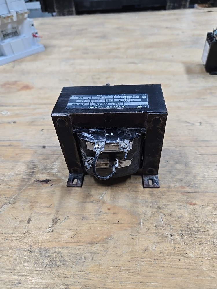 Allen-Bradley X-326539 Control Circuit Transformer