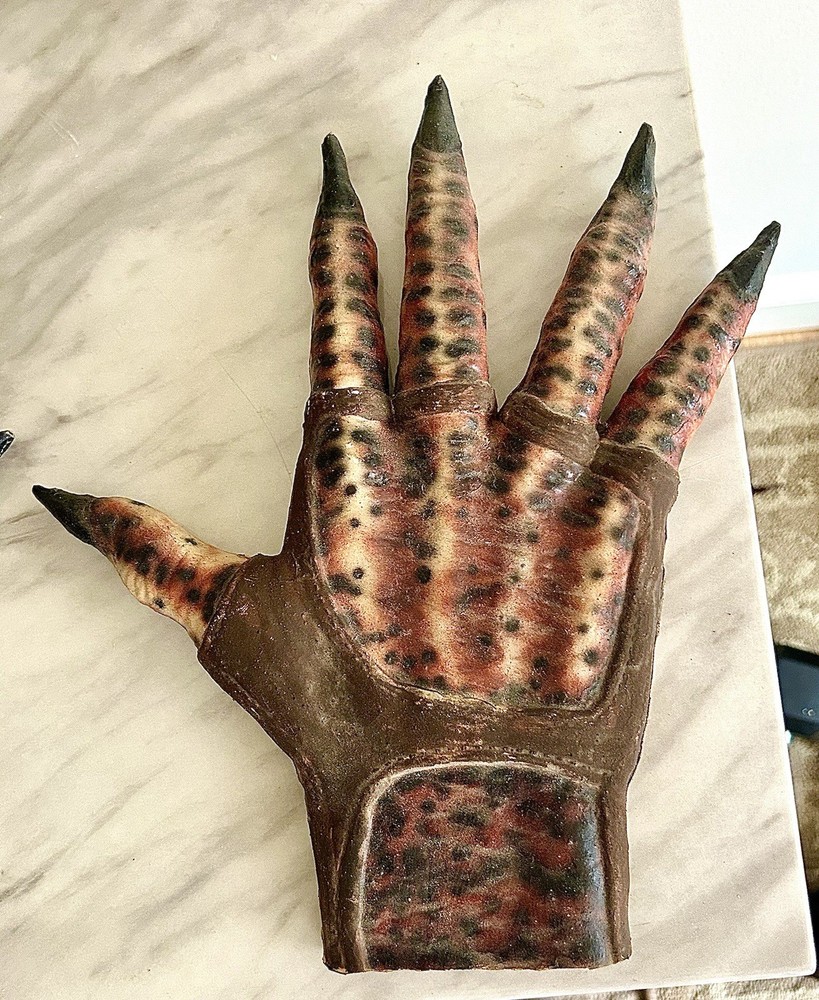 Predator 2 Prop Alien Costume Hands Creature Cosplay 1:1