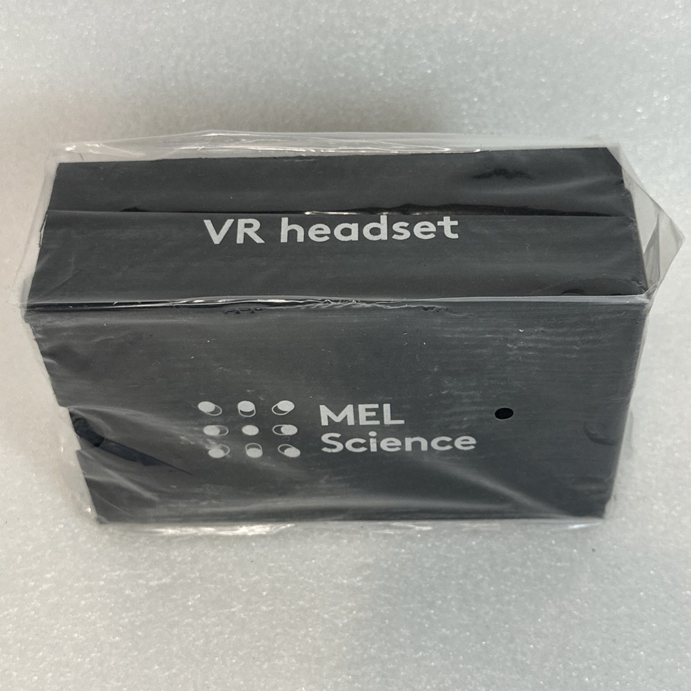 MEL Chemistry Starter Kit w/ 2 Sealed Experiments and VR Headset Science **READ*