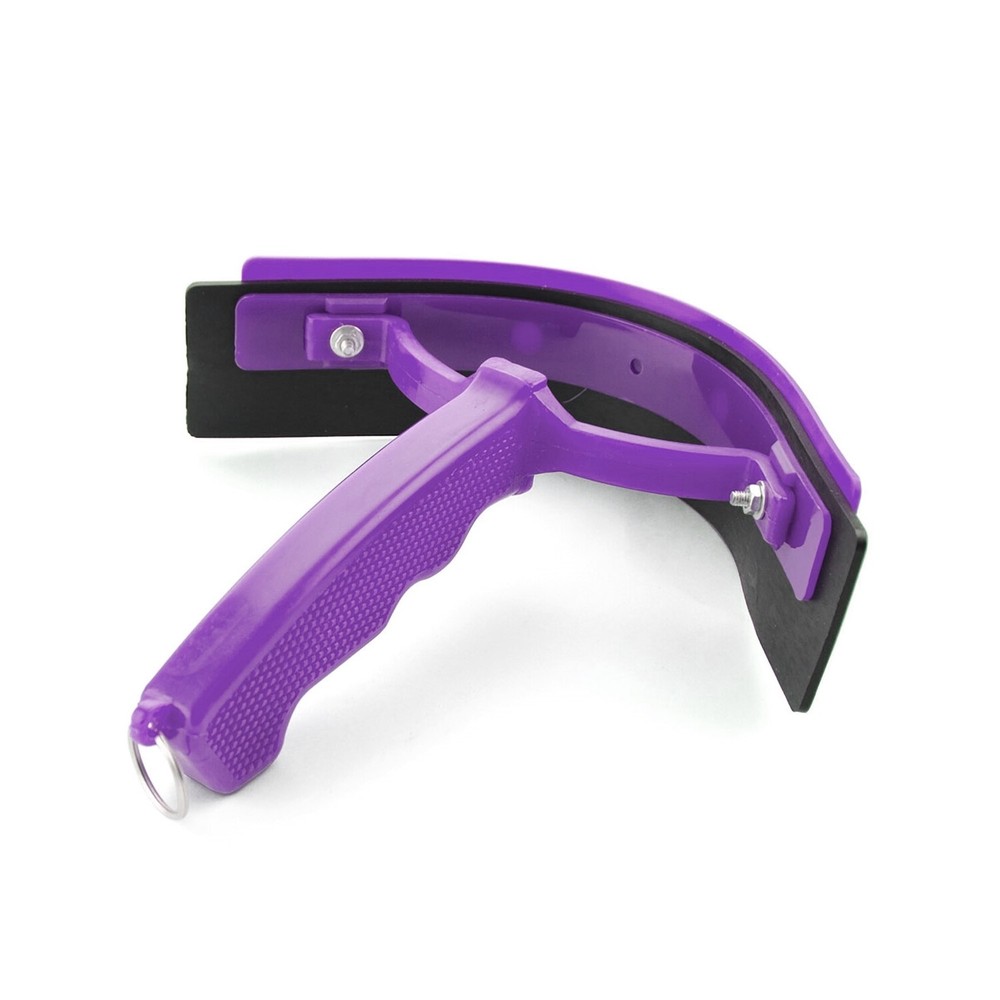 CURVED PLASTIC SWEAT DRYER FOR HORSES