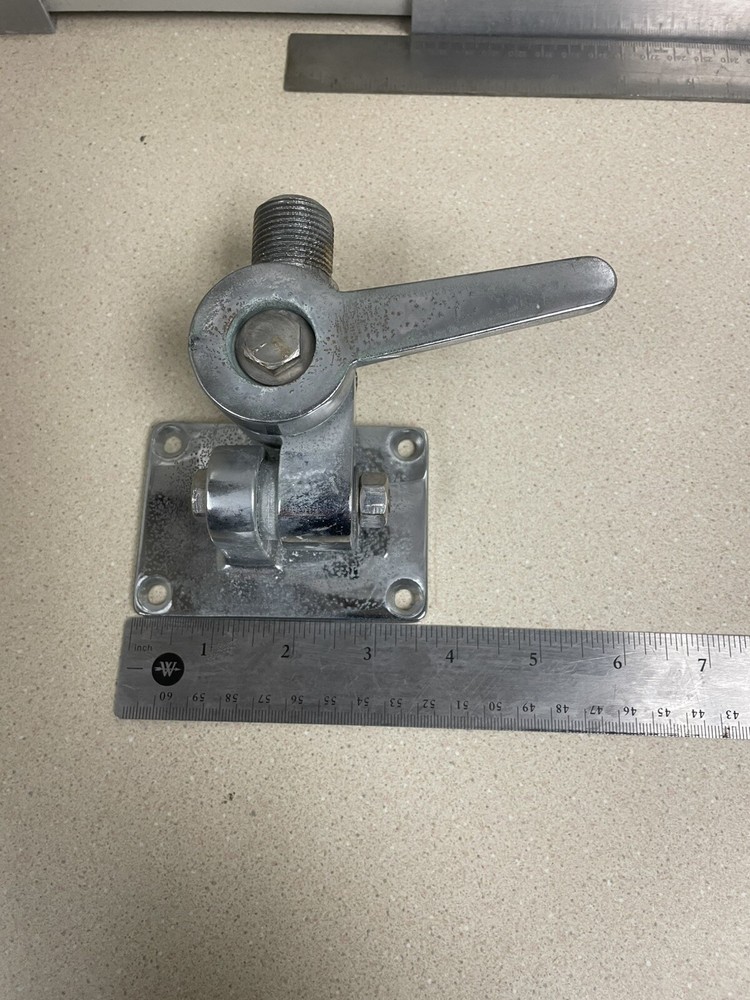 Antenna Ratchet Mount Chrome plated brass (R670)