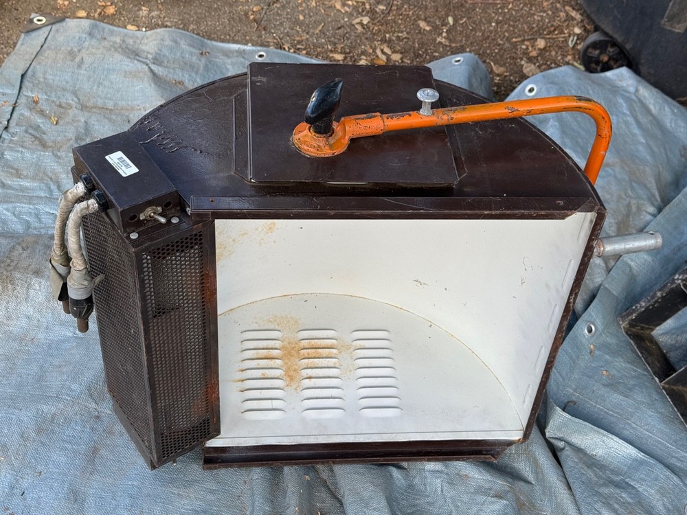 Mole Richardson 4K "Baby" Softlight Studio Lighting w/eggcrate Type # 3571