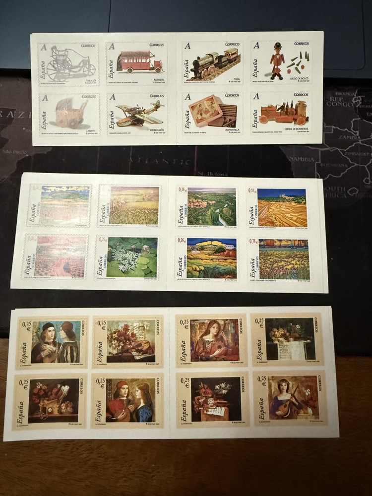 spanish stamp booklets various issues 3 sets 2 at .25e and 1 A