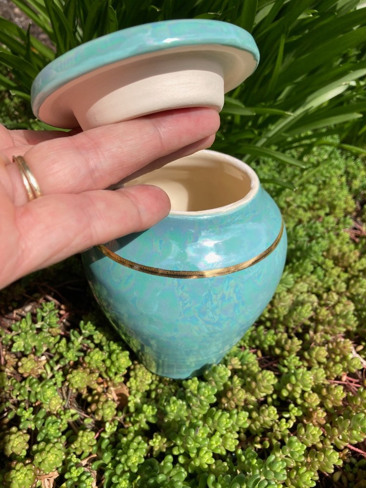 Handmade Ceramic Cremation Urn in Ruby Red, small size for pet ashes, 50 ci
