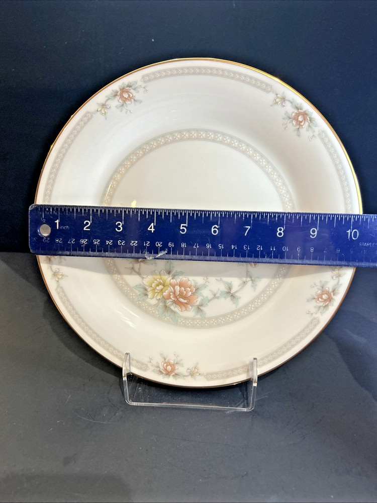 Noritake CERVANTES 5 Pc Place Setting Ivory China 7261 EUC