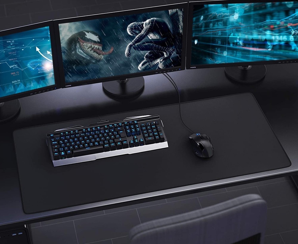 Non-Slip Extended Mouse Pad, Waterproof Keyboard Mat - Black