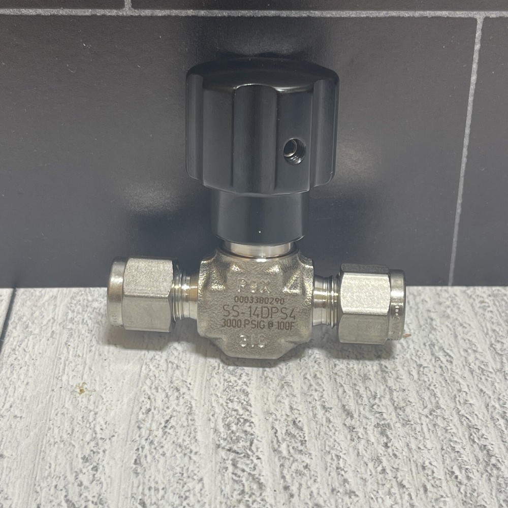 Swagelok SS-14DPS4 Integral Bonnet Nonrotating Stem Valve