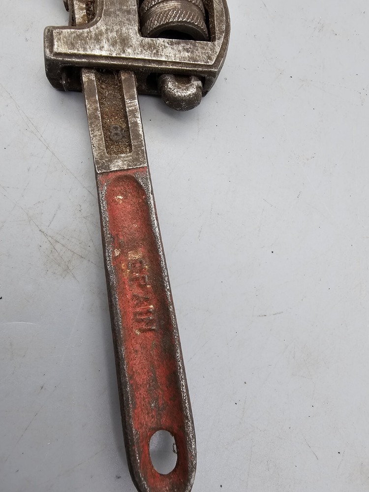 Pipe Wrench Small No 8 - Made in Spain
