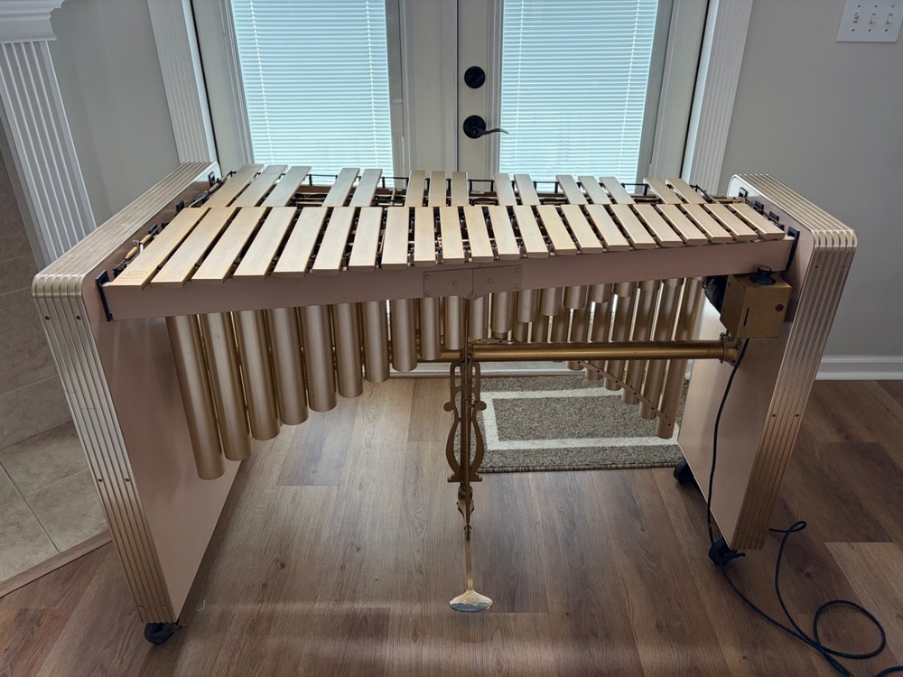 Vintage Deagan Aurora II Vibraphone