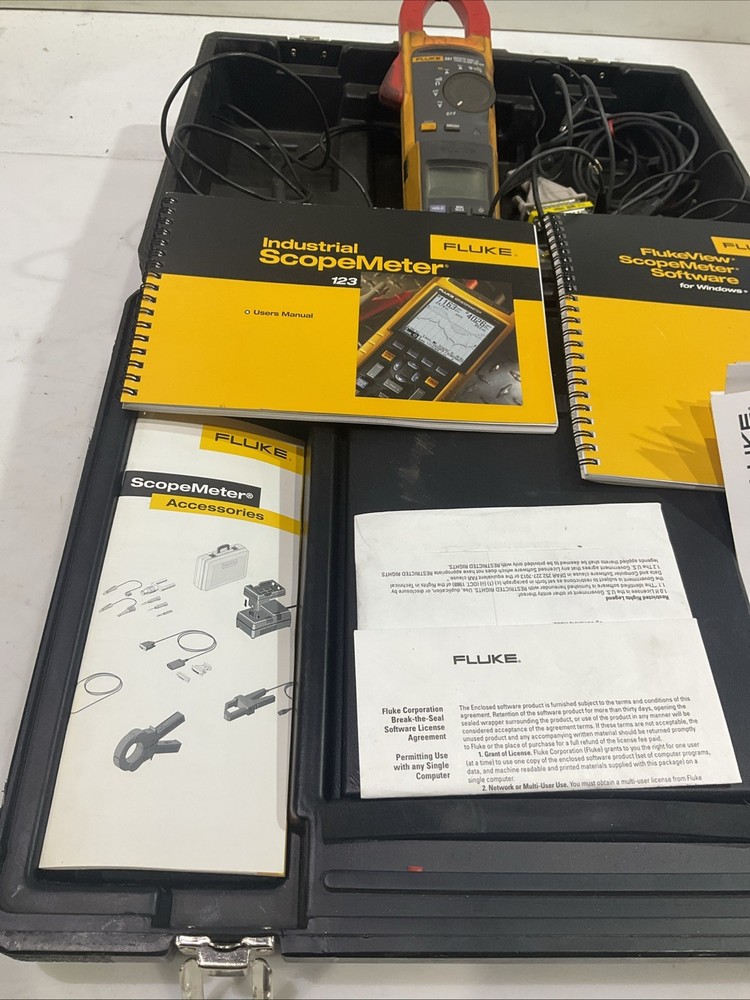 FLUKE 381 REMOTE DISPLAY TERMS CLAMP METER KIT T2M