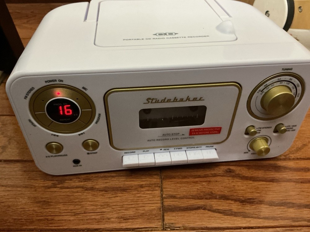 Studebaker Portable Stereo SB2135