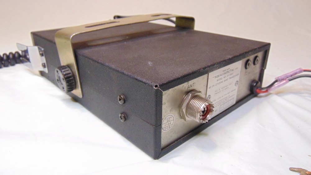 Realistic TRC-413 40ch CB with Mic Vintage working