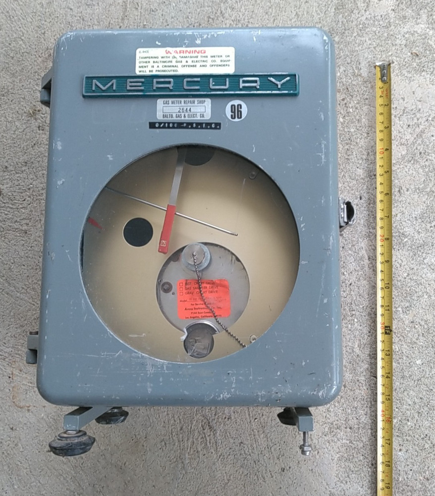 Mechanical chart recorder -Mercury instruments. 100 psi element.