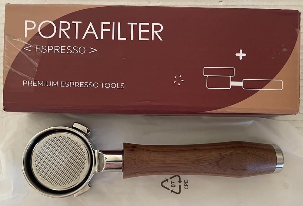 Bottomless Portafilter missing Puck Screen.