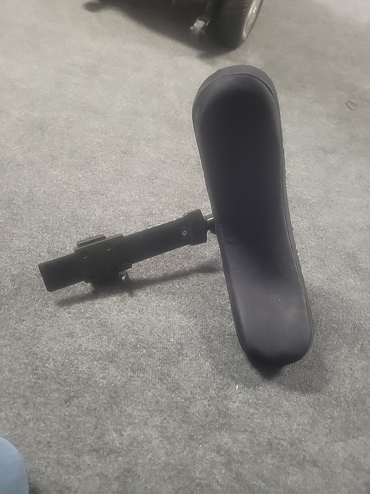 Quickie Whitmeyer headrest with mount
