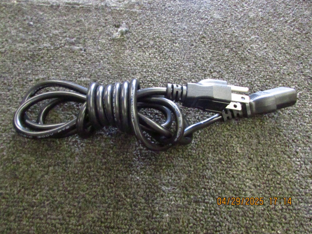 Fractal Audio Systems AX8 Amp Modeler/Multi-FX Processor - Black