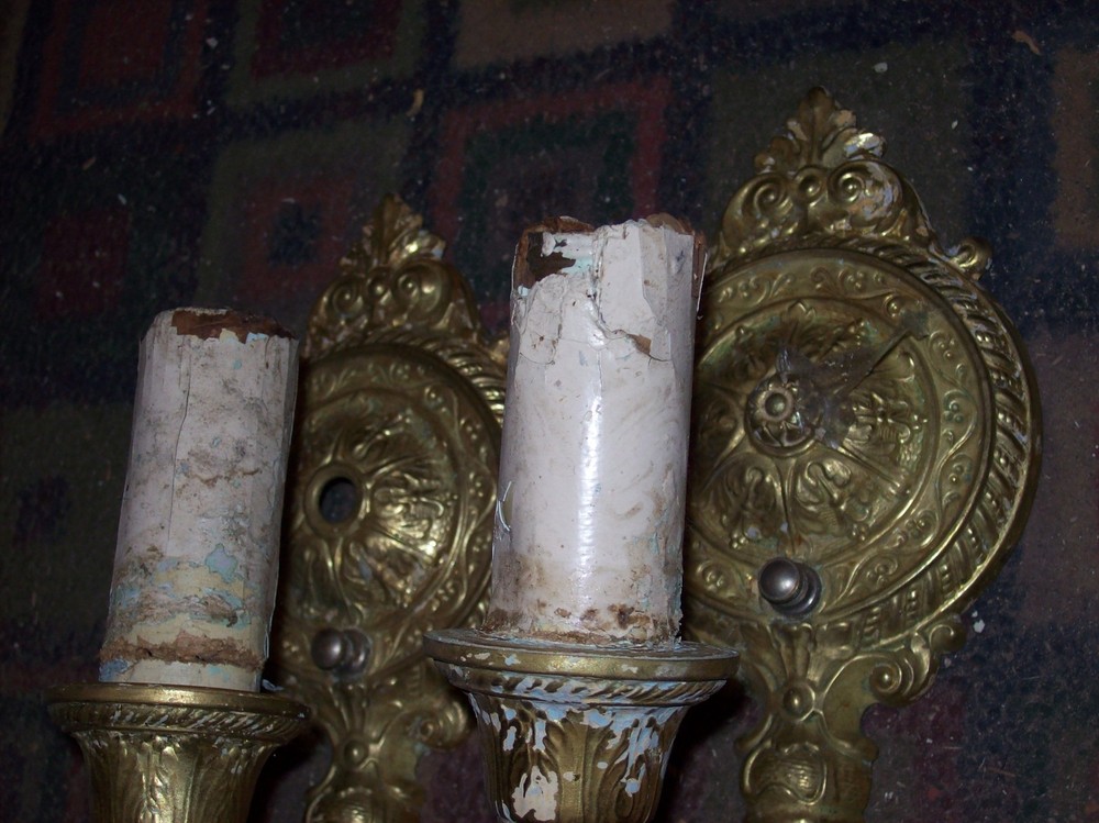 light weight brass single arm sconce pair (LT 167)
