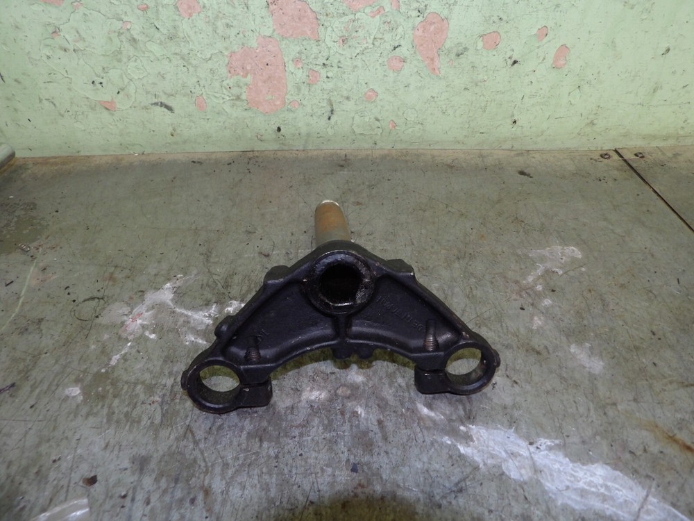 suzuki a50 bottom yoke