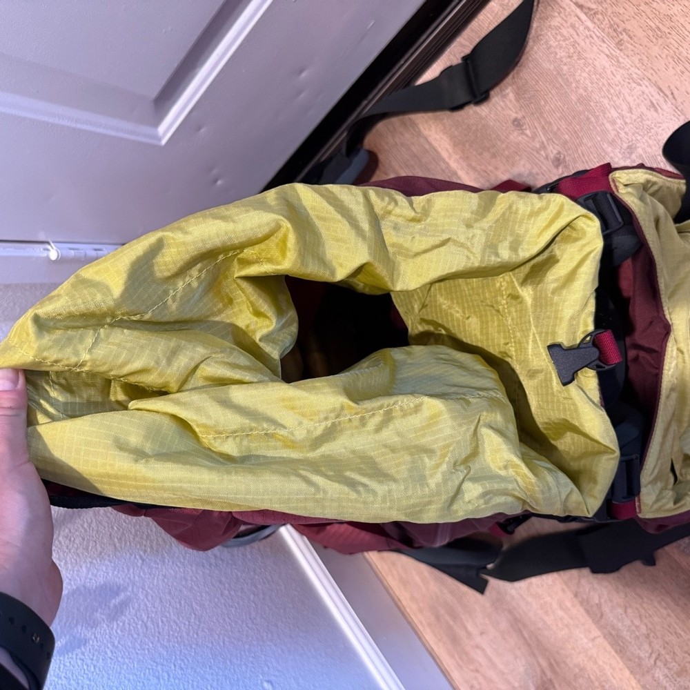 ARC'TERYX Briza 62 Hiking Backpack