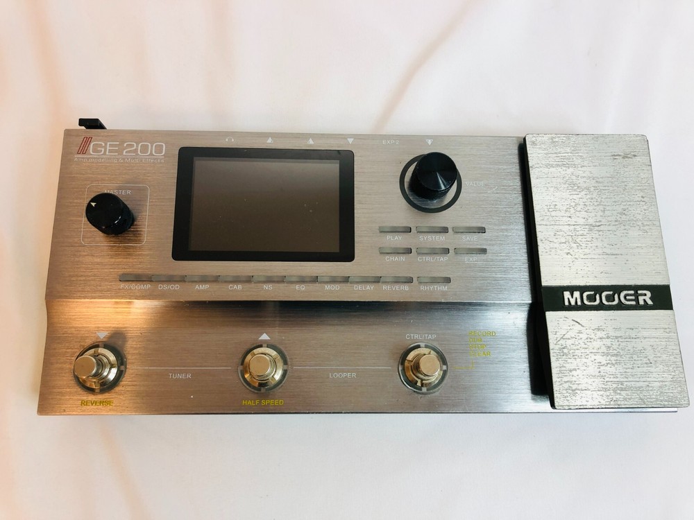 Mooer GE-200 Amp Modeling Electric Guitar Digital Multi-Effects Processor Pedal
