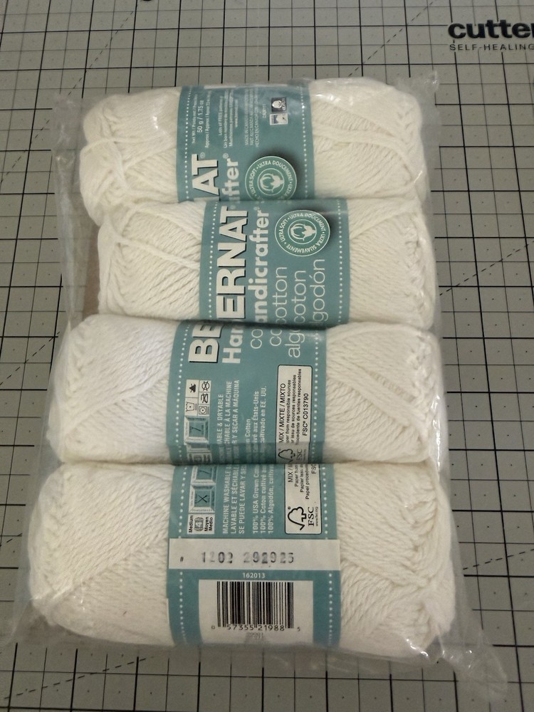 ANNIE’S HOOK & NEEDLE EASY SPRINGTIME HATS KIT SHIPS FREE