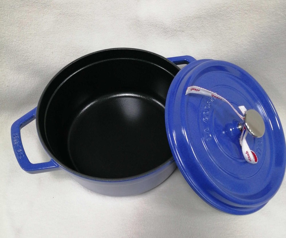 STAUB Cocotte Round Blueberry 22cm Authentic