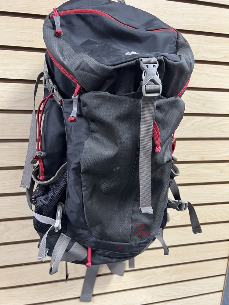 Gregory Z30 Hiking Backpack 30L Size Medium Grey Backpacking Camping