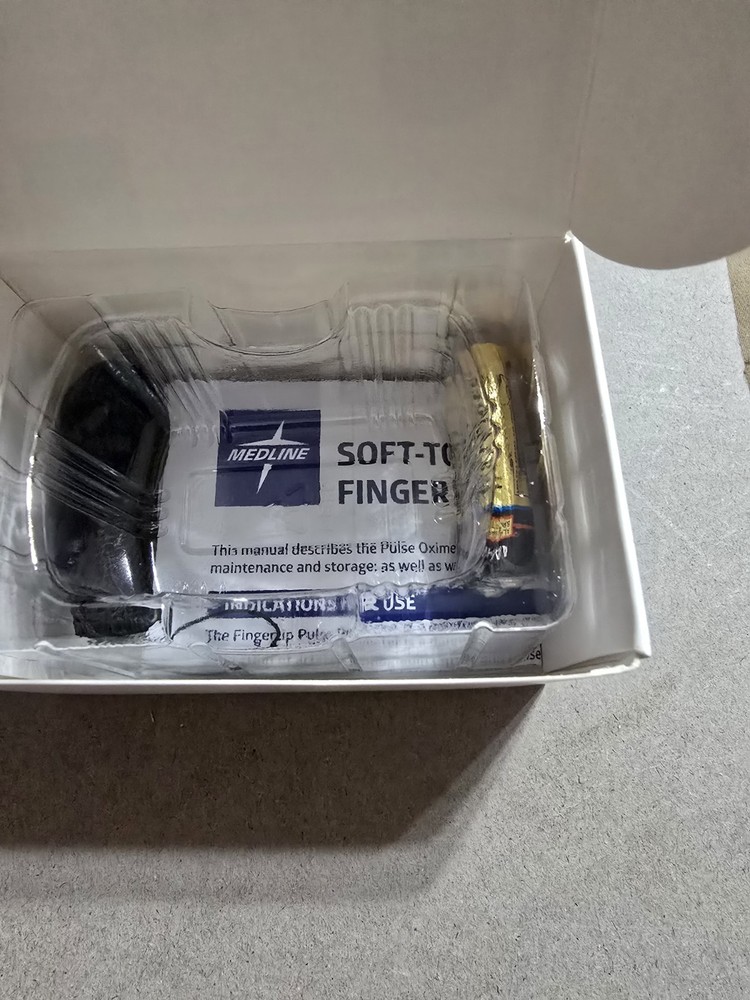 Medline Soft Touch Finger Pulse Oximeter NEW