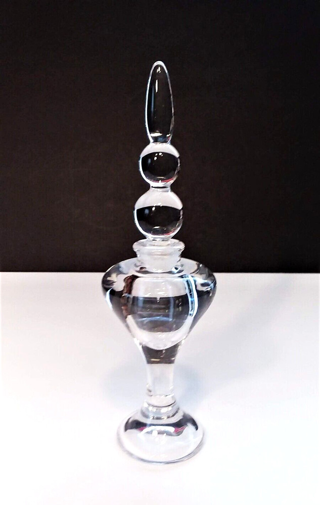 Beautiful Crystal Perfume With A Great Stopper