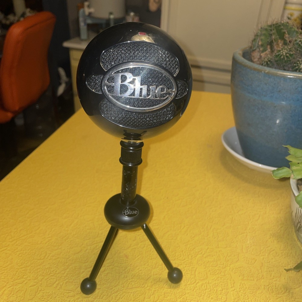 Blue Snowball USB Microphone Black Freestanding for Computer