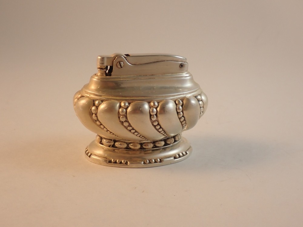Vintage  Ronson "CROWN" Silver Plate Table Lighter Rare Nice