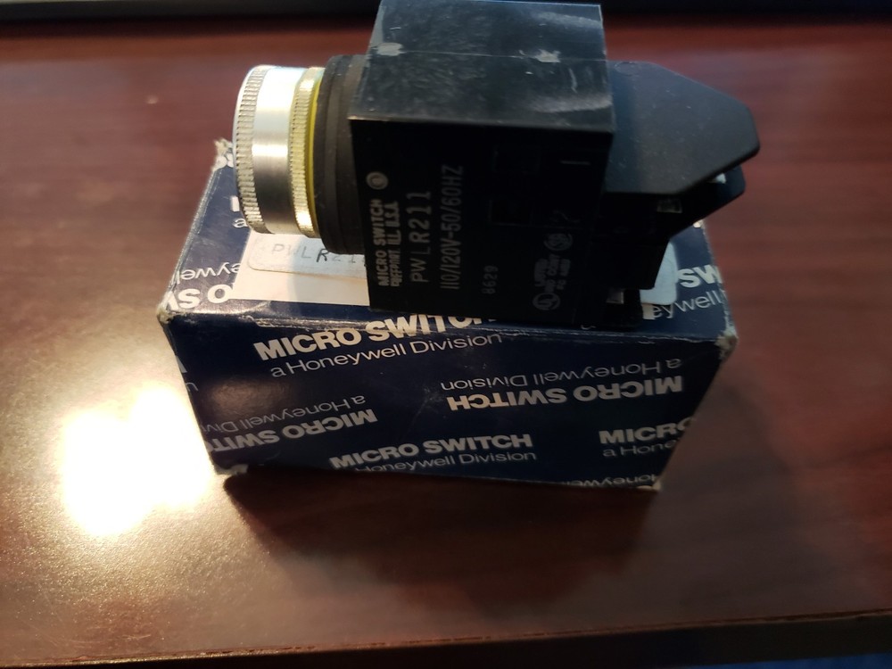 PWLR211 MICROSWITCH