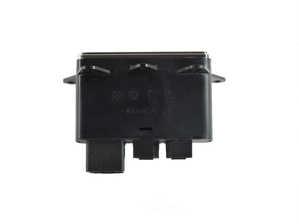 Genuine Mopar Hub Media Center 68258696AA