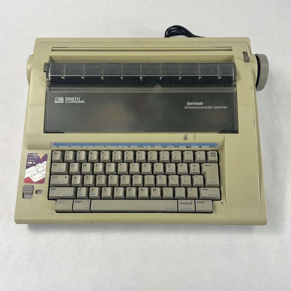 Smith Corona Spellmate 700 Electronic Dictionary/Correction Typewriter