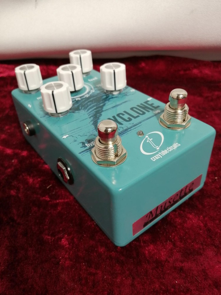 CRAZY TUBE CIRCUITS CYCLONE Model