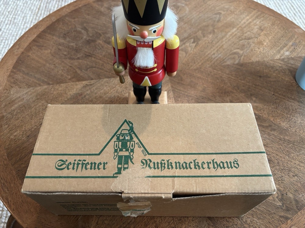 Seiffener Nussknackerhaus German nutcracker From Epcot Disney