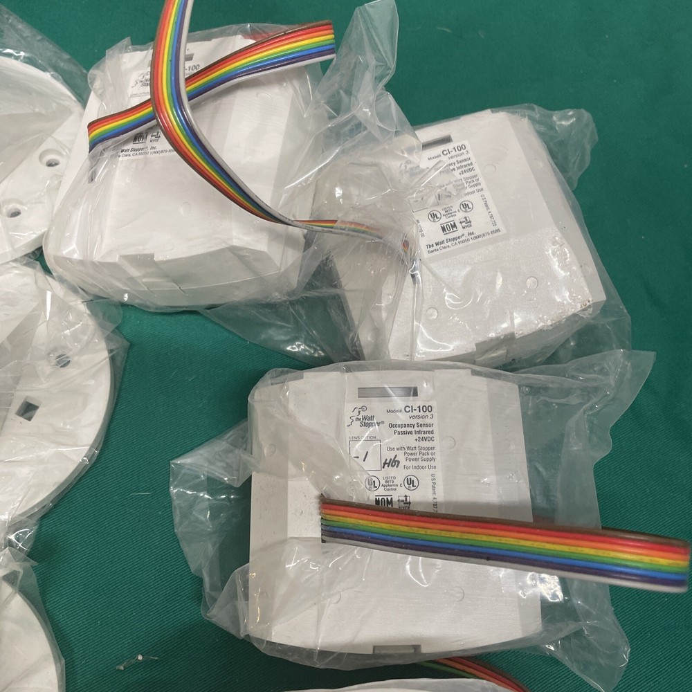 NEW (4) WATTSTOPPER CI-100VERSION 3 PIR OCCUPANCY SENSOR