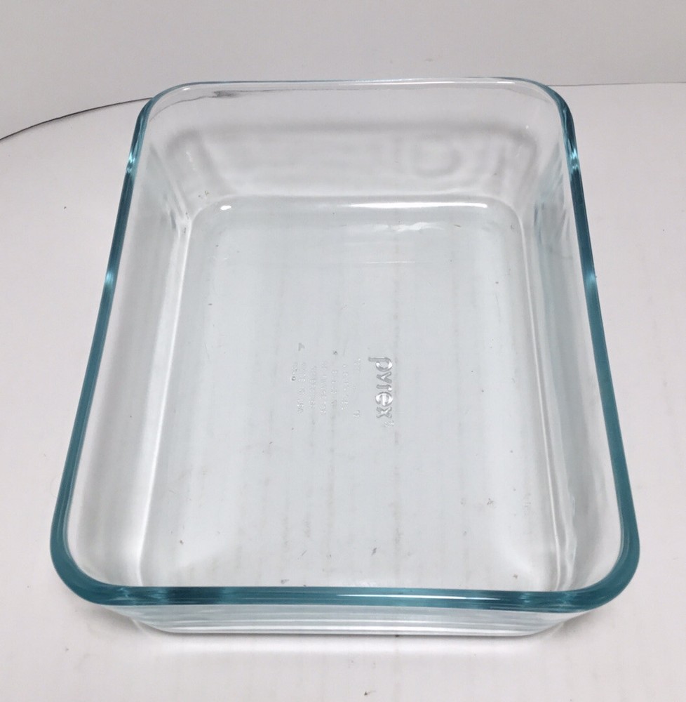 Pyrex #7211 - 6 Cups, 1.5L- 8x6x2 - Clear Baking Dish Rectangle Ovenware