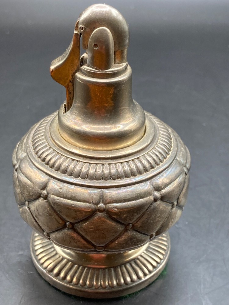 Vintage Ronson “Gloria” Table Lighter