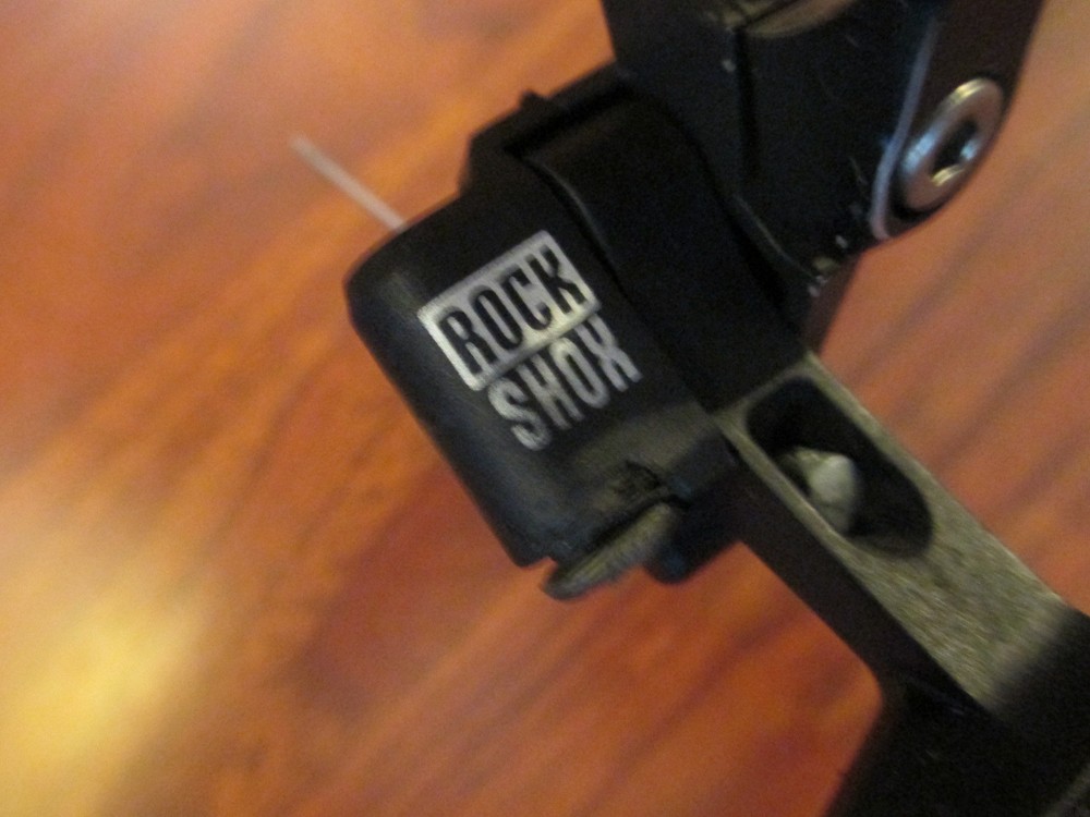 ROCK SHOX 22.2 CLAMP ON HANDLEBAR REMOTE LEVER