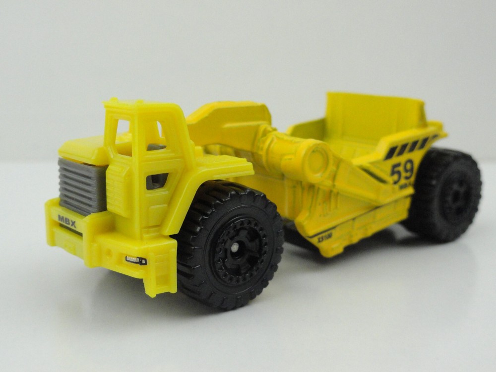 2010 Matchbox #40 Scraper (Yellow #59) - LOOSE