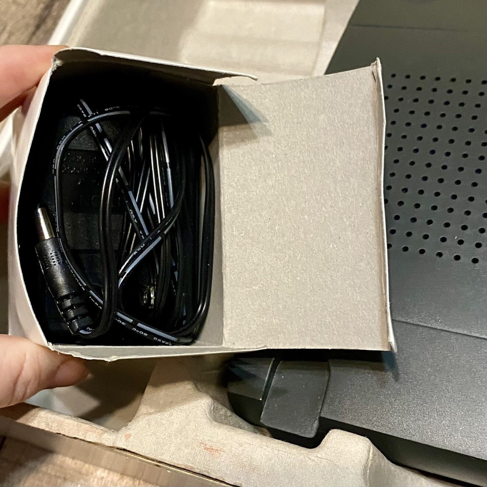 Linksys EtherFast Cable/DSL Router with 4-Port Switch BEFSR41 Ver 2 Excellent