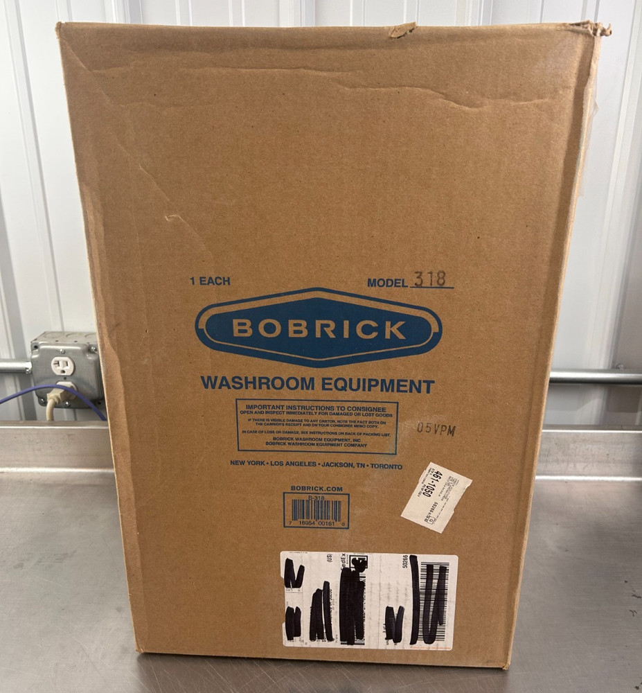 Bobrick Classic Series Surface Mounted Paper Towel Dispenser New Open Box