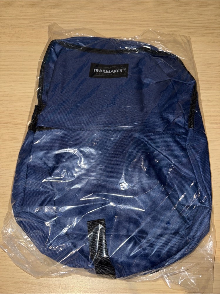 Trail maker 24 Pack- Classic 17 Inch Backpack - New