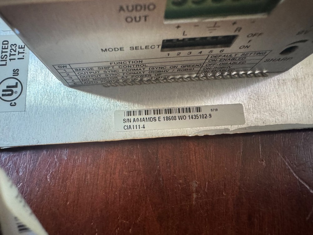 Extron Image Shift VGA and BNC Wall Module