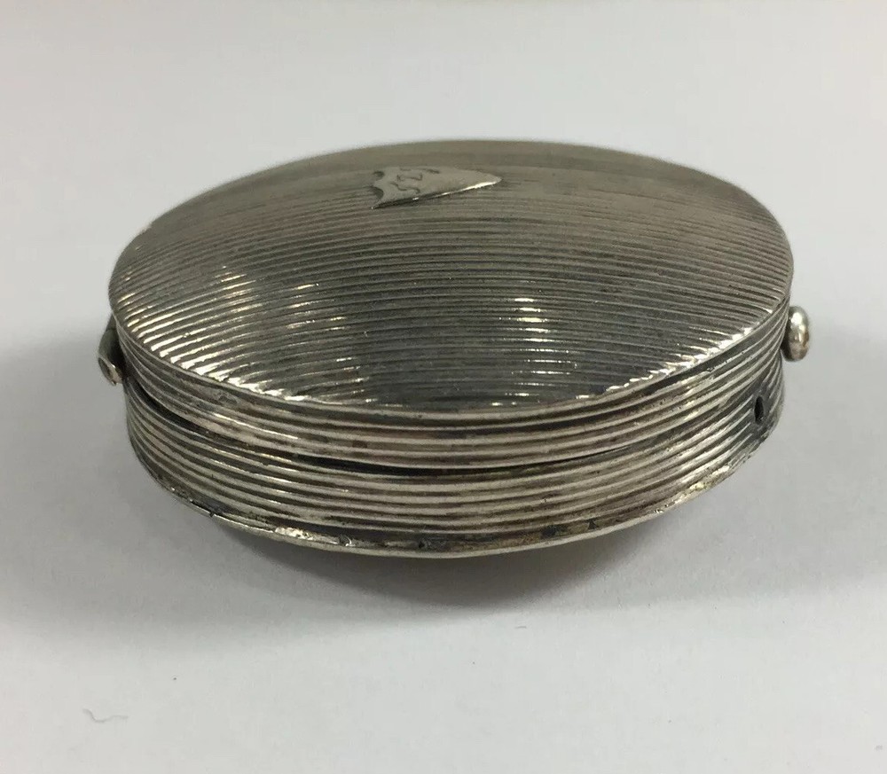 Antique Dutch 1830 Round Snuff Box Solid Silver 2.3cm In Height